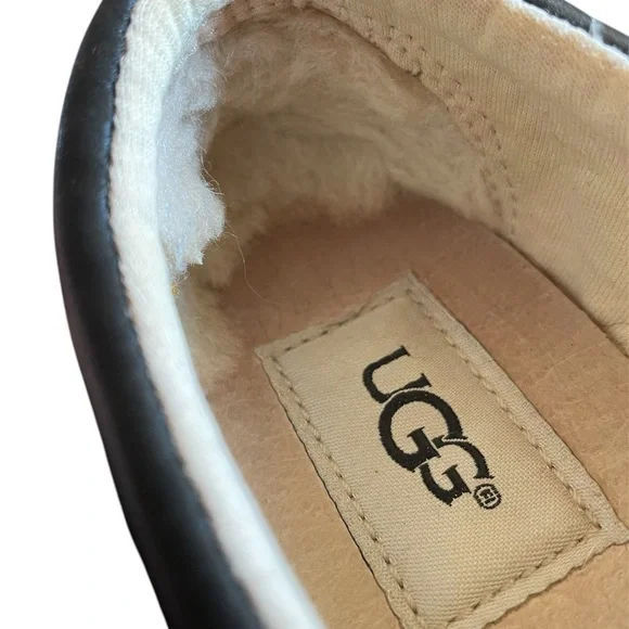 🌟3 For $15 SALE🌟 UGG Fierce Deco Quilted Slip On Sneakers - Picture 8 of 9